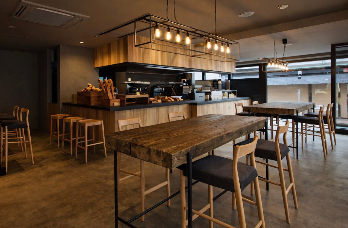 ベーカリーカフェ&バー